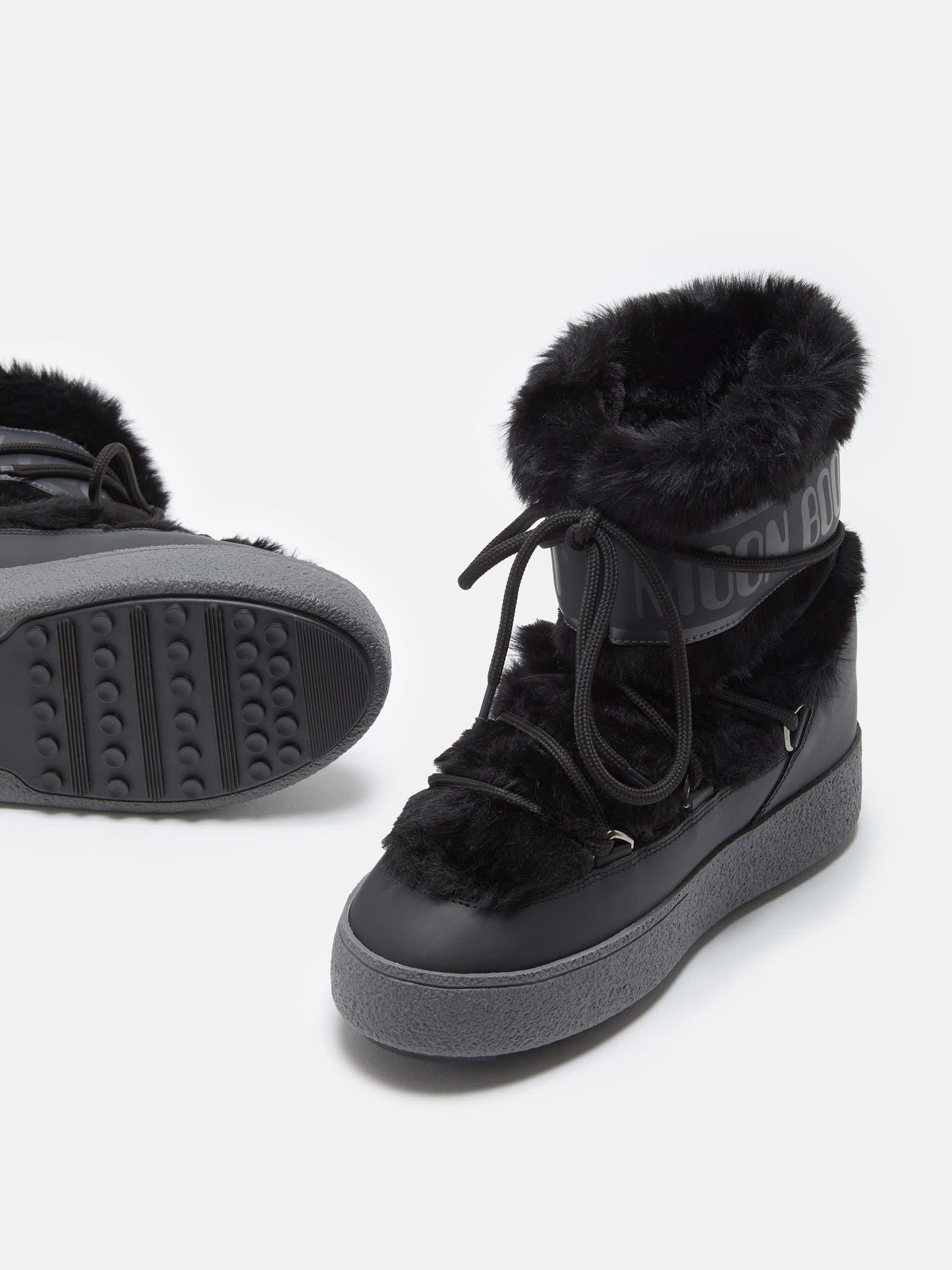 MOON BOOT LTRACK LOW BLACK FAUX-FUR BOOTS