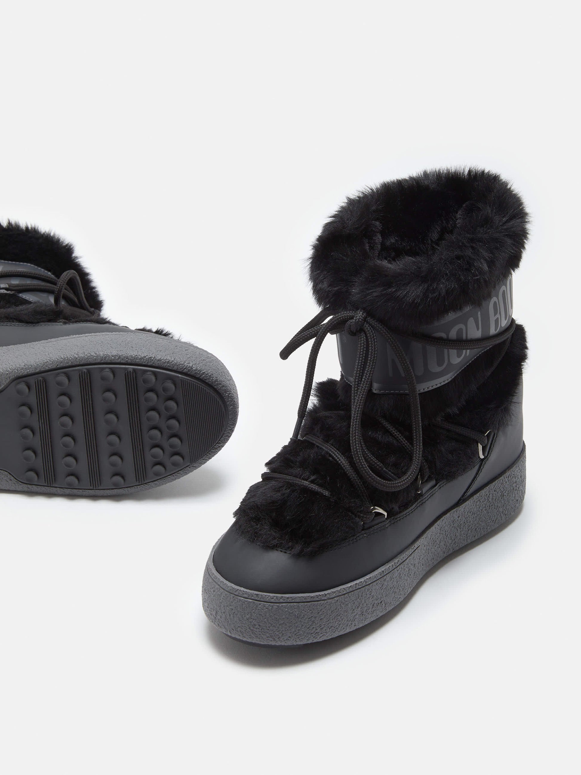MOON BOOT LTRACK LOW BLACK FAUX-FUR BOOTS