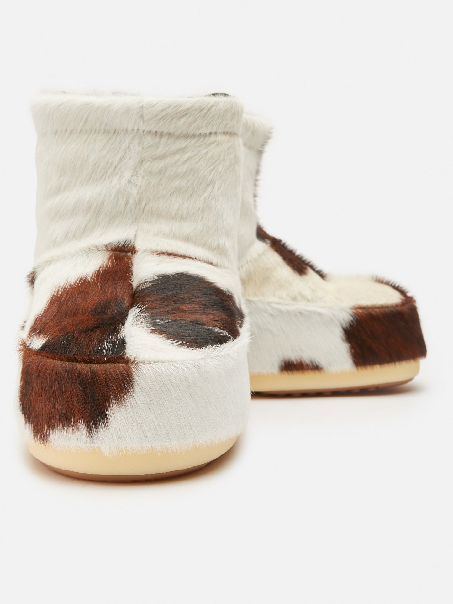 MOON BOOT ICON LOW NO LACE COW PRINT BOOTS