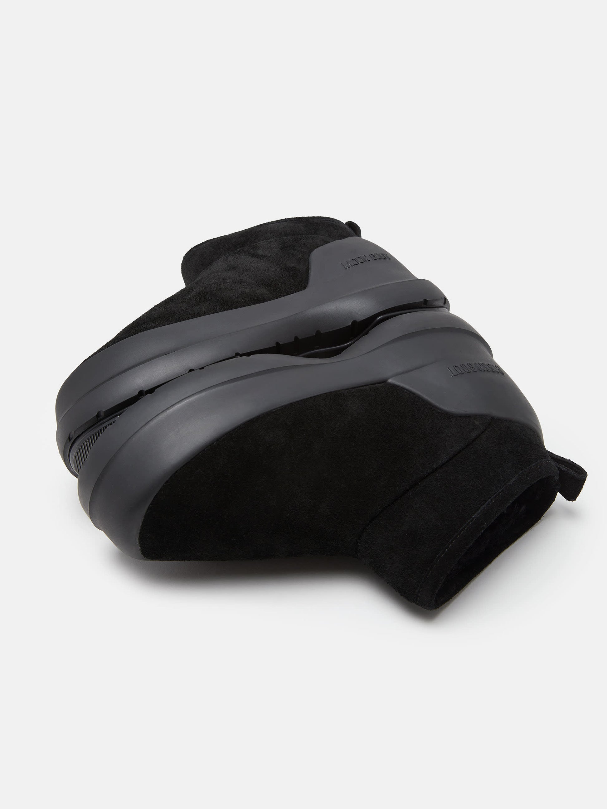 MOON BOOT MEZZALUNA BLACK SUEDE LOW BOOTS