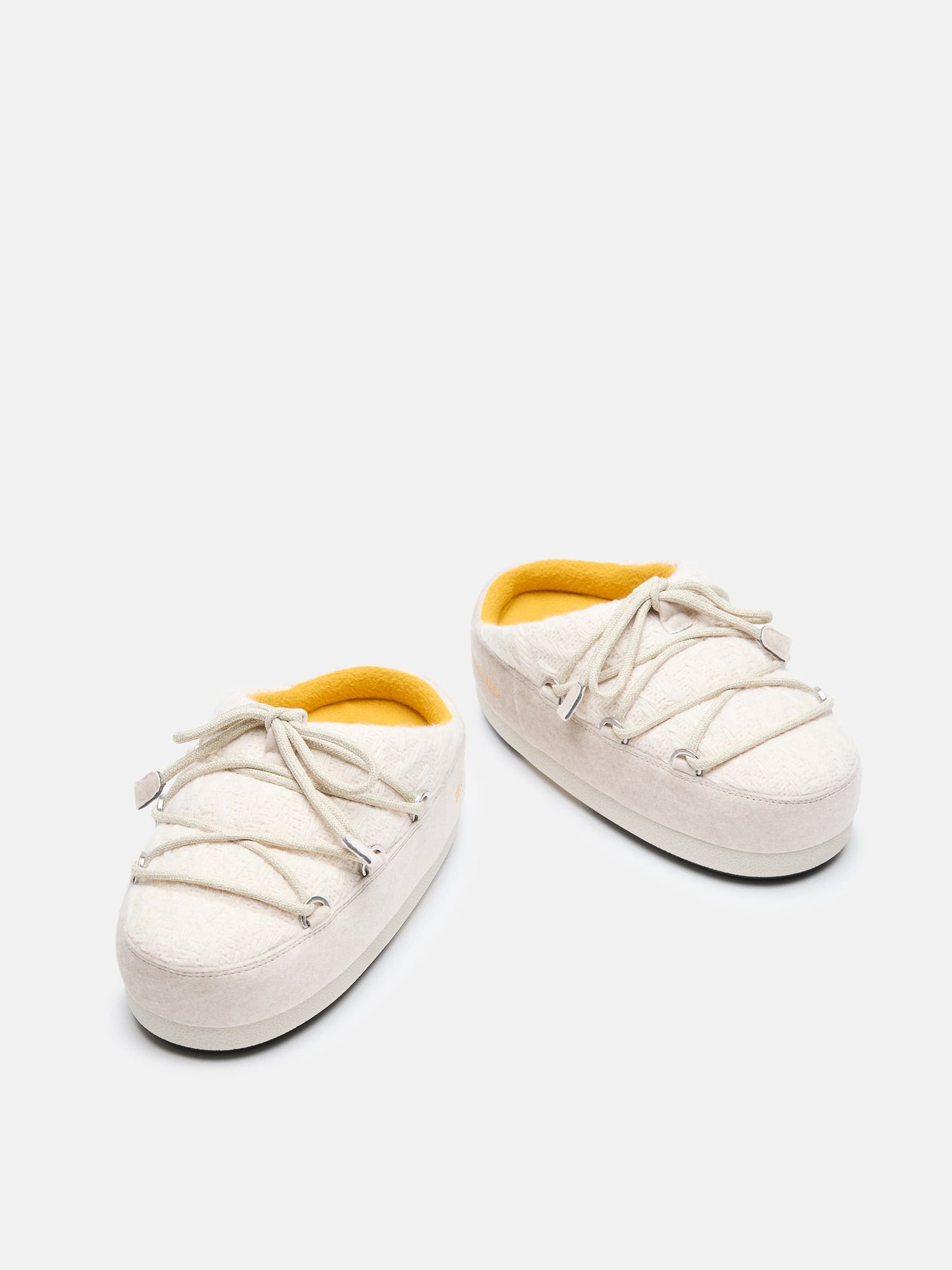 MOON BOOT MOON BOOT X GUEST IN RESIDENCE EVX WHITE SAND KNIT MULES
