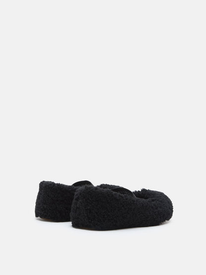 MOON BOOT SHEARLING BLACK BALLERINAS