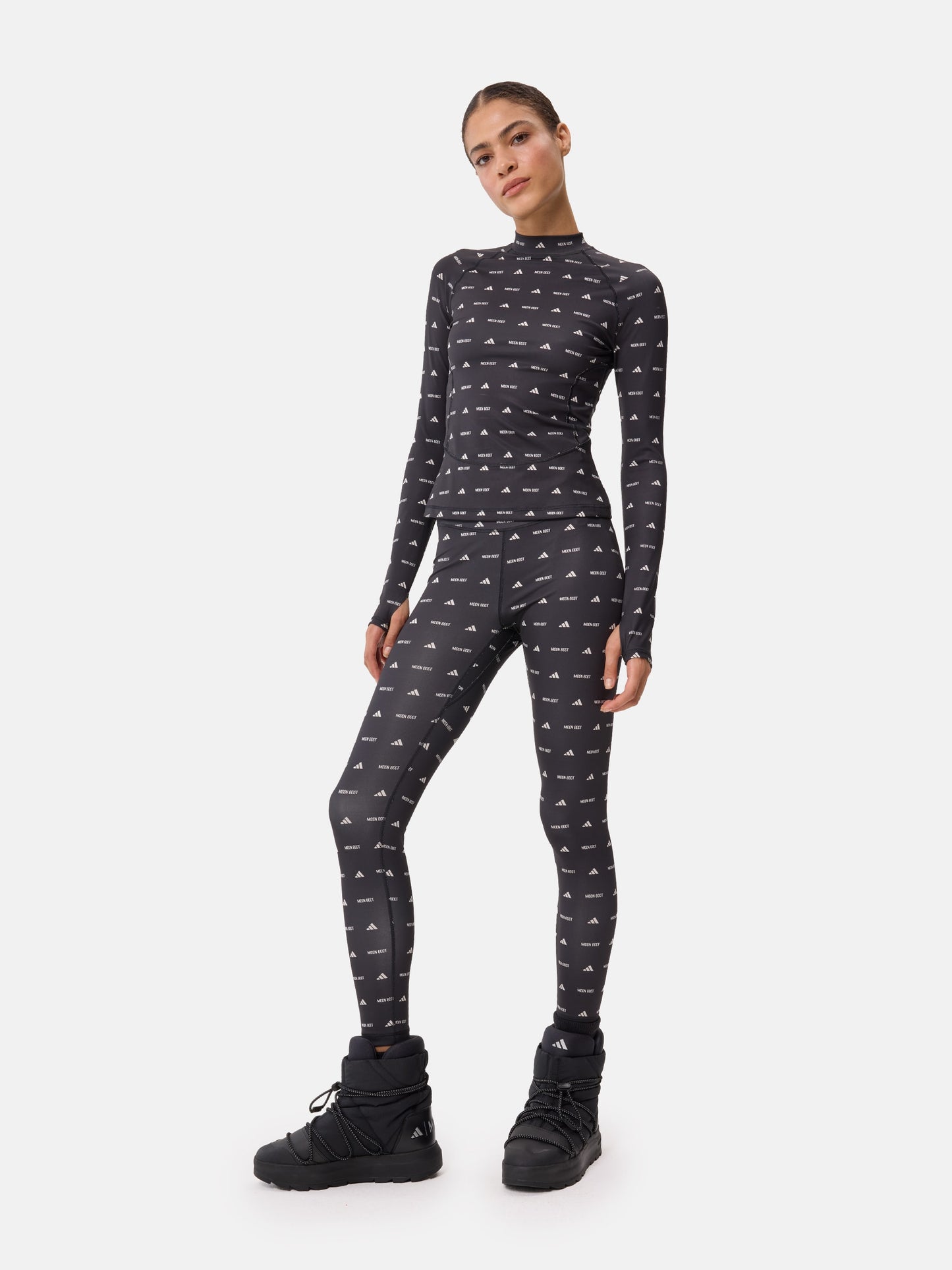 MOON BOOT ADIDAS X MOON BOOT BLACK LONG SLEEVE TOP