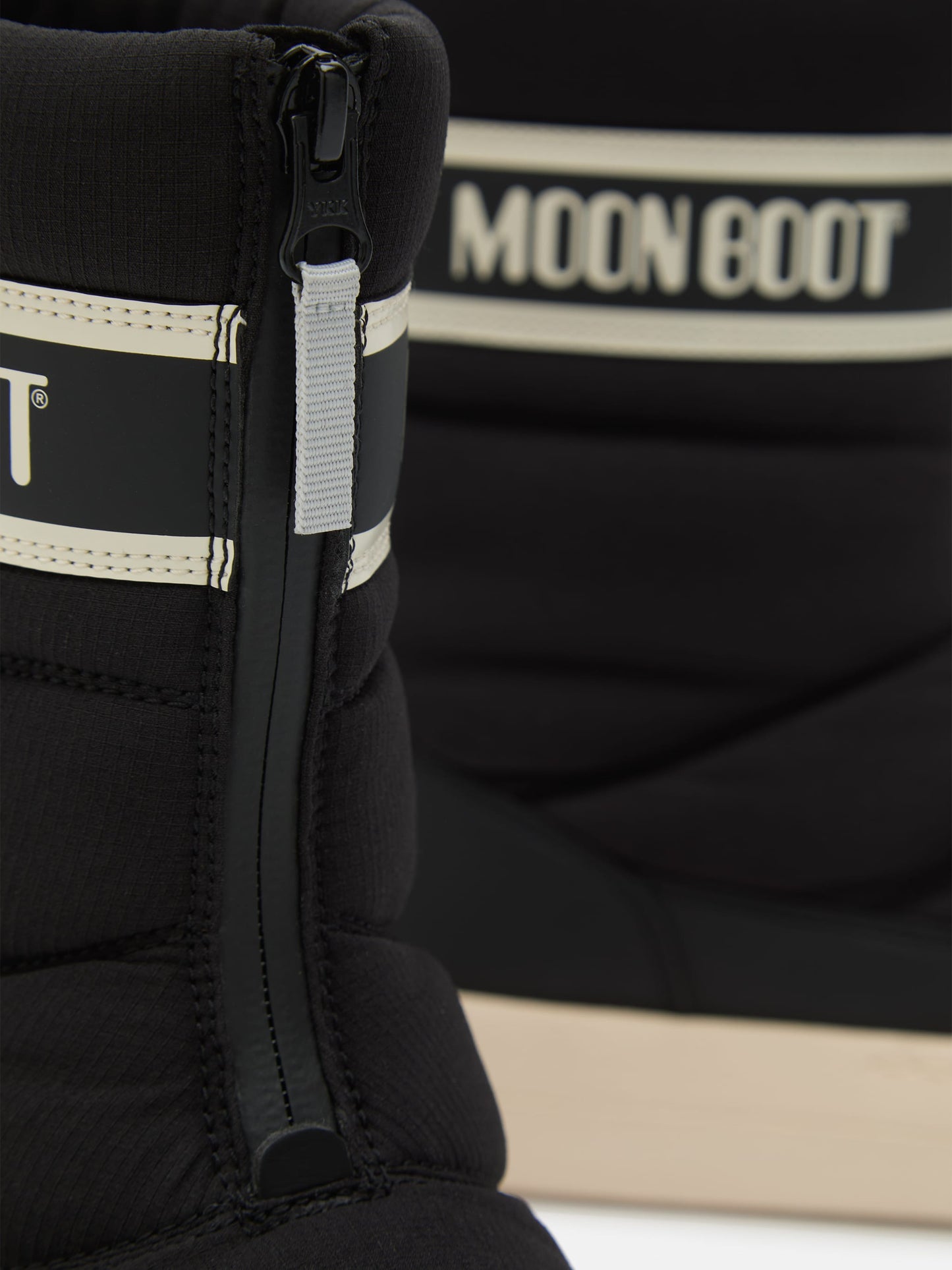 MOON BOOT JUNIOR PARK BLACK ZIP HIGH BOOTS