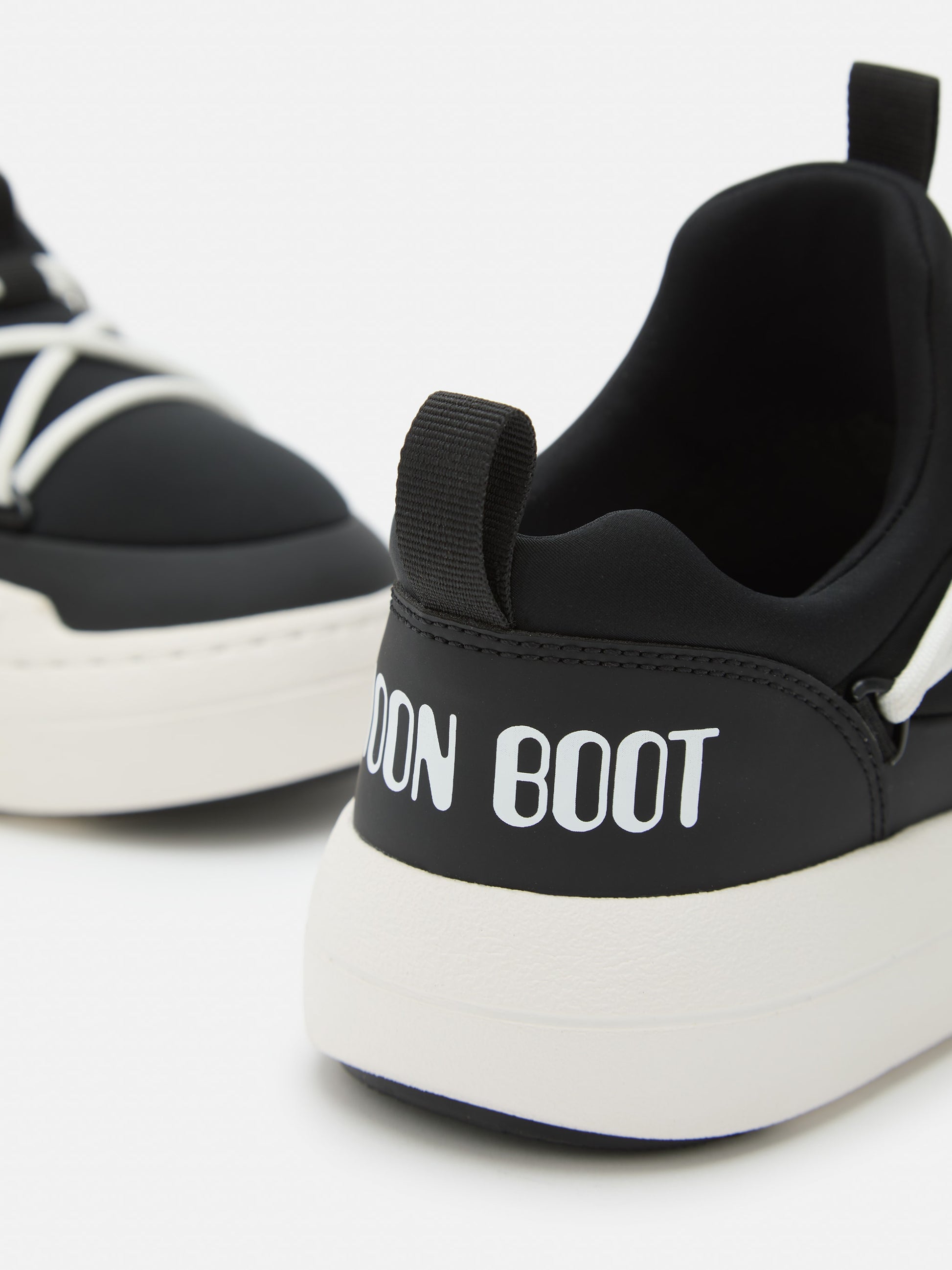 MOON BOOT JUNIOR PARK BLACK LOW LACE SNEAKERS